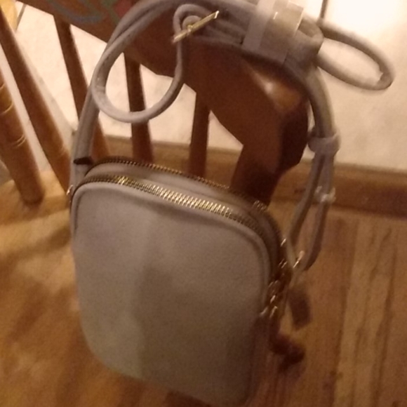 Handbag - Picture 3 of 4